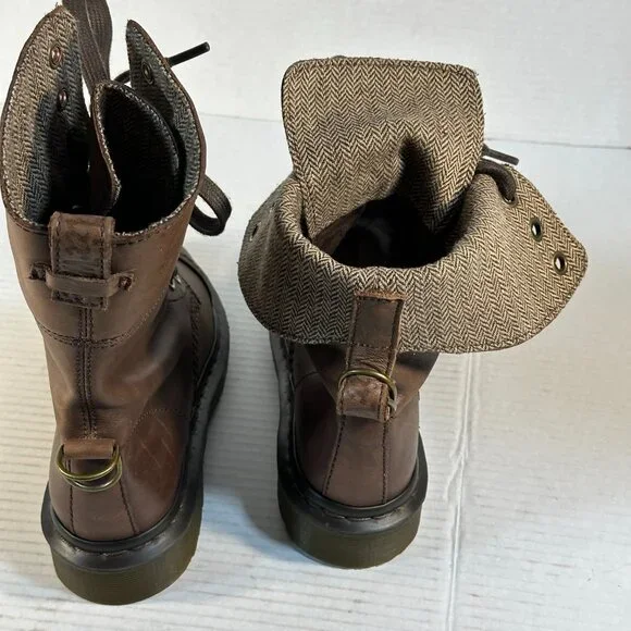 Dr. Martens Ladies size 7 Amilita Combat boots - Picture 9 of 16